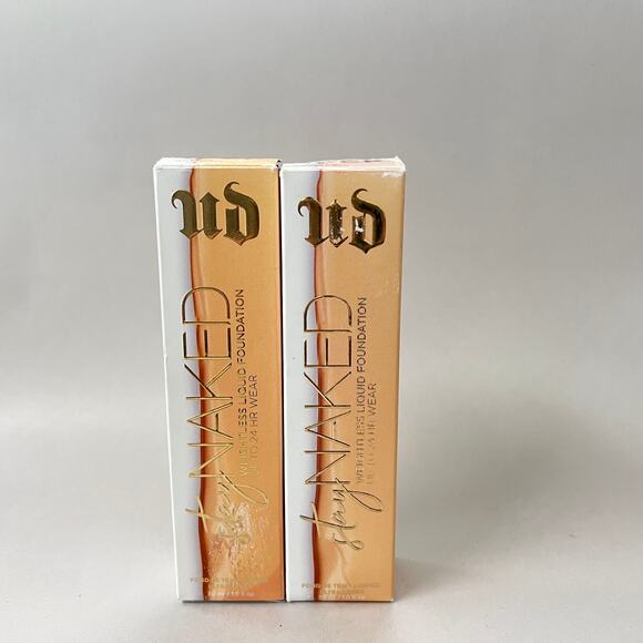 New Urban Decay Stay Naked Weightless Liquid Foundation 1 fl oz Shade 10CP - Picture 1 of 5
